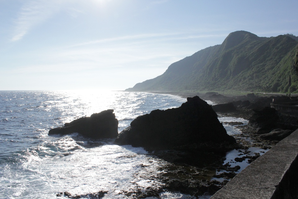 環島公路旁一景